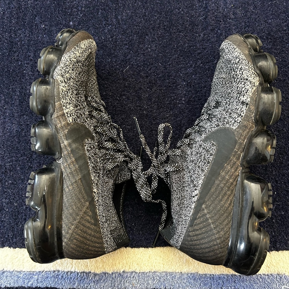 Nike knit sneakers